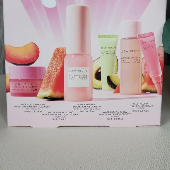 Glow Recipe Fruit Babies Set in Pink and Green - Picture 6 of 8